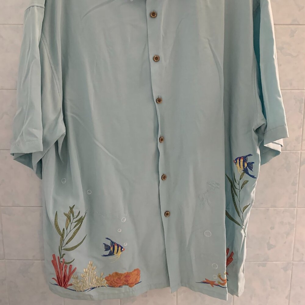 NWOT GORGEOUS EMBROIDERED TROPICAL FISH BAMBOO CAY Big + Tall MENS XXL SHIRT